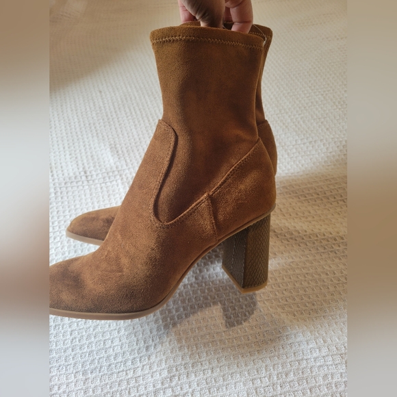 Dolce Vita Brown Suede Heeled Boots - Picture 6 of 11